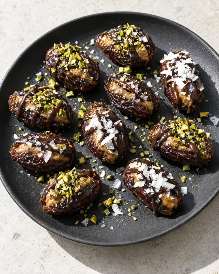 Stuffed dates with nut butter and chocolate (illustrative)